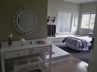 Bell Guesthouse - Somerset East - 4