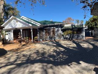 Lourie Inn - Rustenburg - 4