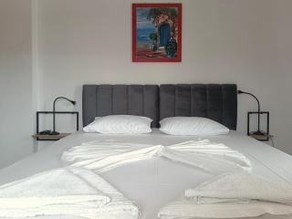 Eliza Studios and Apartments - Pefkochori - 6