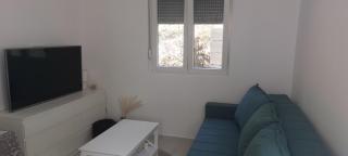 White apartment - Sutomore - 2