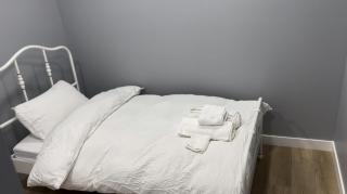 Blissful Nest - Cozy, Classy 2 Bedroom Private Suite Netflix, free Parking, 20 minutes to West Edmonton Mall and Airport - Edmonton - 6