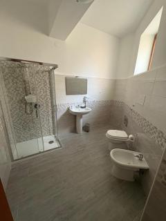 Vespro Guest House - 8
