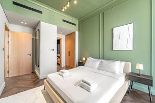 Cozy 1BR Apartment in JVC with Balcony, Pool & Gym - 7