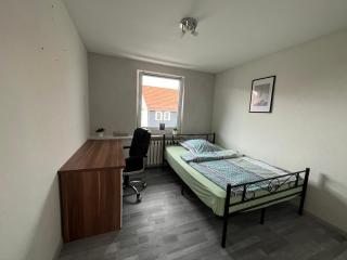 3-Raum Ferienwohnung zentral gelegen, möbliert - Niederorschel - 2