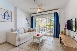 Casa De Nola - Poolside Apartment With Large Terrace - Playa de las Americas - 6
