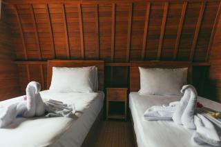Loka Sea View Glamping - Pengastulan - 1