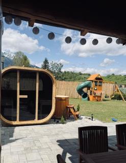 Mountain Chalet with jacuzzi, sauna for 10 peoples - Nová Lesná - 8