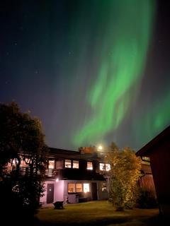 Stor og sentral leilighet. Kort vei til flyplass. - Tromsø - 0