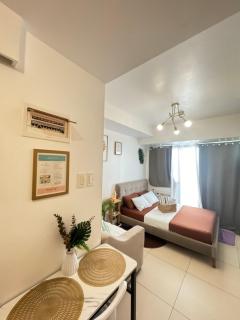 The Residences at Commonwealth Quezon City by Snazzy Staycation - Manila - 5