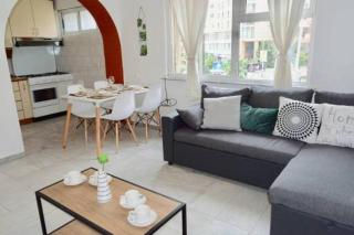 Cozy central apartment - Tirana - 0