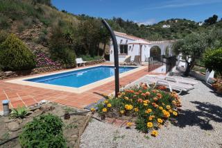 Villa Lantana - Sayalonga - 6