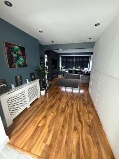 Stunning Open Plan 3 Bedroom House - Ponders End - 3