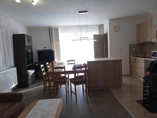 Family house with terrace and garden - - 7