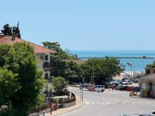 Apartment Berlin, with 3 bedrooms - Balchik - 9