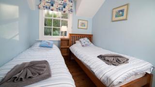 Fort Victoria Cottages - Solent Cottage - Freshwater - 4