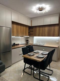 Dibra Bros Luxury apartment - Tirana - 8