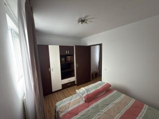 Apartament 2 camere Drumul Taberei - Bucharest - 2