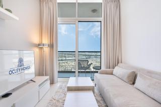 Contemporary 1BR Home in Damac Hills - 5