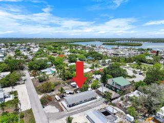 407 Mango Avenue Unit 1 - Goodland - 7
