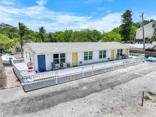 407 Mango Avenue Unit 1 - Goodland - 9