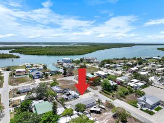 407 Mango Avenue Unit 1 - Goodland - 6