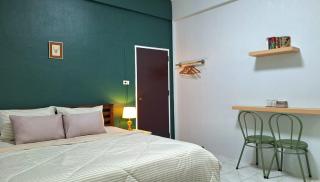 Sunrise Guesthouse - 1