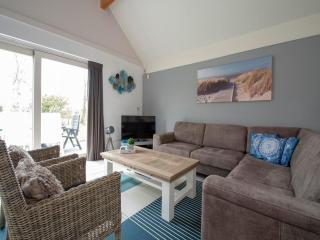 Holiday Home by Beach in Ooghduyne - Julianadorp - 2