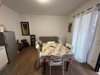 Appartamento Morelli Beach - Via Fratti - 4