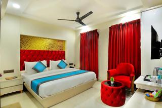 Hotel Delhi fab' Near Rk ashram Metro'5mins distance New Delhi Railway Station'Trinetra Hotels Group - Neu-Delhi - 2