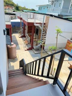 Samanta By The Hill - 4