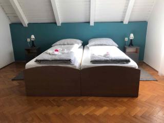 Apartment in Balatonkeresztur 41942 - 2