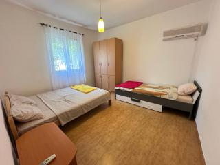 Coral Apartments - Sutomore - 7