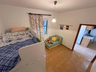 Coral Apartments - Sutomore - 3