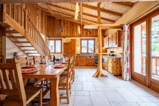 Savine 10- 11 personnes - Val Cenis - 4