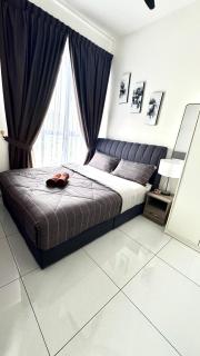 Sky Trees Bukit Indah AEON 2BED 5pax netflix Aircond - Johor Bahru - 4