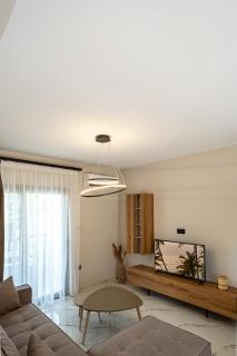 Meraki Hospitality - Polychrono - 1