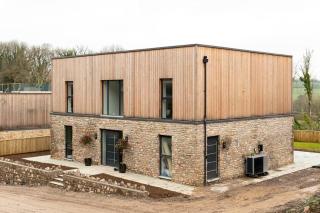 Brockview House - Eco 4 bed - Holcombe - 1