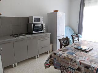 T2 Climatisé, 2 Cours, Proche Plage, Parking Privé, 5 Pers., Animaux Acceptés - FR-1-797-58 - 8