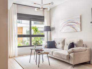 Modern with swimming pool- 2Bd 2Bth- Triana - Siviglia - 2