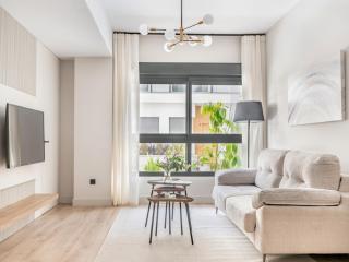 Modern with swimming pool- 2Bd 2Bth- Triana - Siviglia - 1