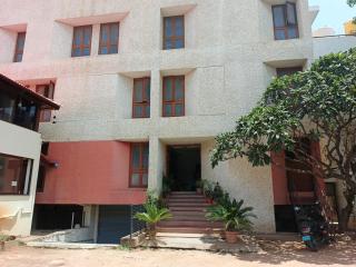 Hotel Alok Lodge - Dāvangere - 8