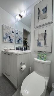 Executive 1 Bedroom Vaughan Metropolitan Condo - Vaughan - 9