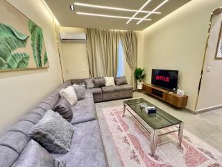 Stylish Studio With AC & WIFI , Madinaty B8 - Madinaty - 0