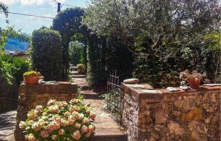 Lovely Home In Località Cocolaio Of San - Cocciglia - 5