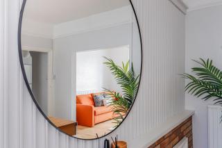 Flo Suite by Koya Homes-3-Bed Home-Parking - The Mumbles - 3