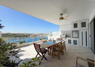 Seafront Terrace With A Breathtaking Valletta View - Sliema - 7