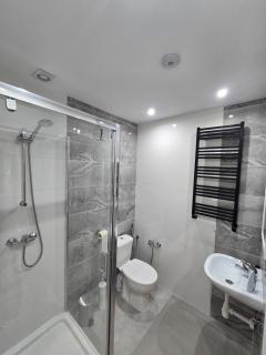 Pokoje gościnne GOOD NIGHT apartamenty, noclegi - Będzin - 8