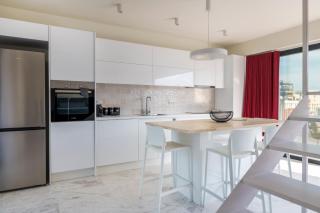 The HostMaster WiseView Acropolis - 3