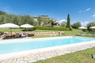 Minimal & Modern Home - In Arceno Estate - Villa dʼArceno - 0