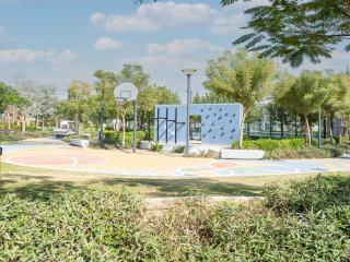 Family Friendly Villa in Tilal Al Ghaf with Garden and Padel Courts Pet Friendly - 0